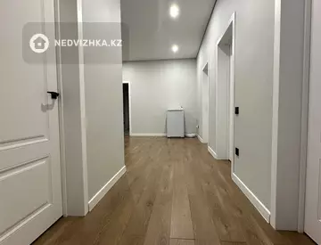 4-бөлмелі үй, 6 соттық, 180 м², 10-нобай