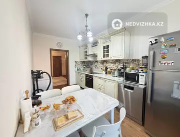 3-комнатная квартира, этаж 6 из 10, 83 м², миниатюра 11