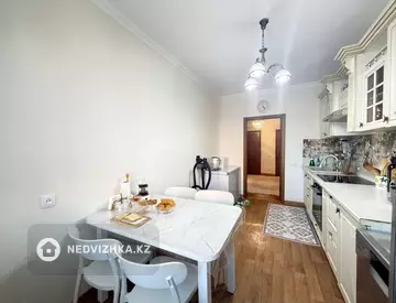 3-комнатная квартира, этаж 6 из 10, 83 м², миниатюра 10