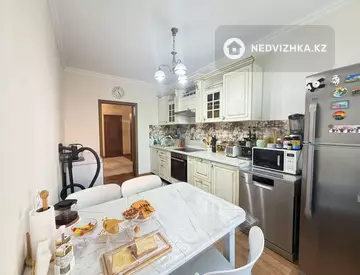3-комнатная квартира, этаж 6 из 10, 83 м², миниатюра 9