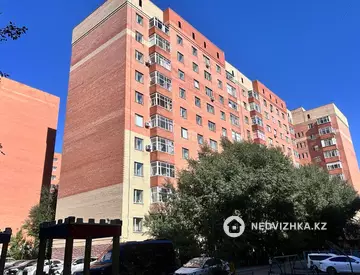3-комнатная квартира, этаж 6 из 10, 83 м², миниатюра 2