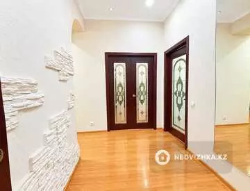 3-комнатная квартира, этаж 5 из 12, 98 м², миниатюра 9