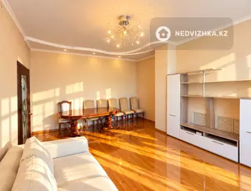 3-комнатная квартира, этаж 5 из 12, 98 м²