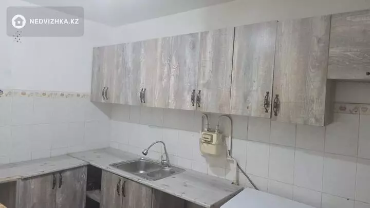 3-бөлмелі пәтер, қабат 3 барлық қабат саны 5, 60 м², На длительный срок, 2-фотосурет