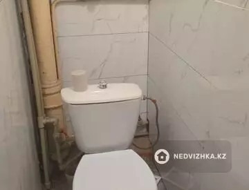 3-комнатная квартира, этаж 3 из 5, 60 м², На длительный срок, миниатюра 6