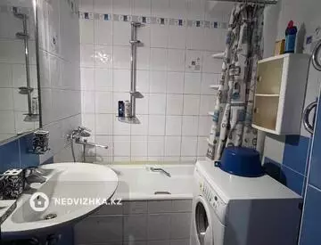 3-комнатная квартира, этаж 5 из 5, 68 м², На длительный срок