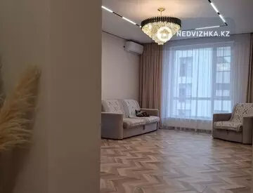 4-комнатная квартира, этаж 6 из 17, 135 м²