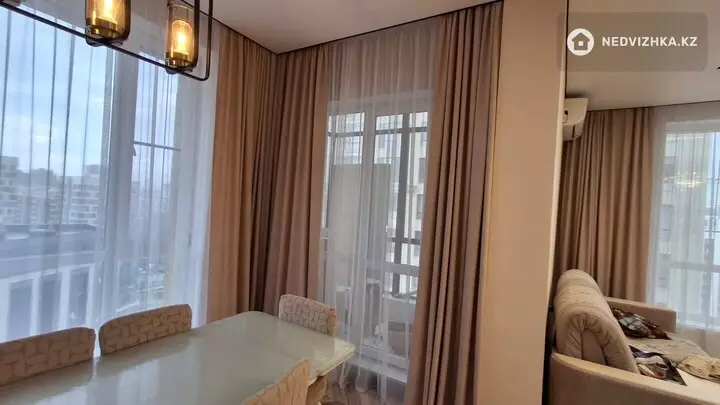4-комнатная квартира, этаж 6 из 17, 135 м², фотография 4