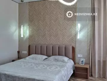 4-комнатная квартира, этаж 6 из 17, 135 м²