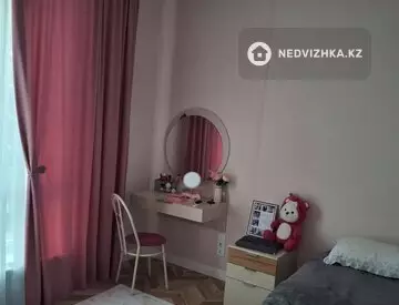 4-комнатная квартира, этаж 6 из 17, 135 м², миниатюра 10