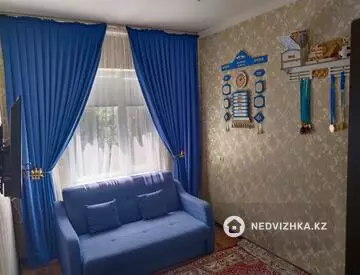 3-комнатная квартира, этаж 3 из 5, 65 м²