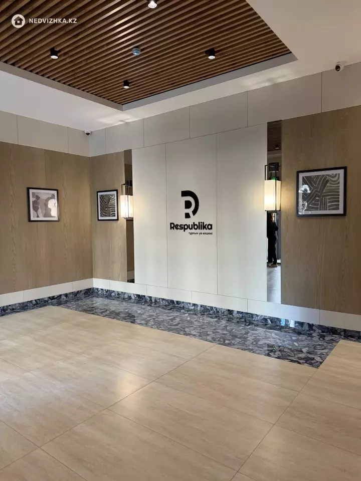 2-комнатная квартира, этаж 6 из 12, 64 м², фотография 2