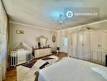 3-комнатная квартира, этаж 17 из 21, 114 м², миниатюра 10
