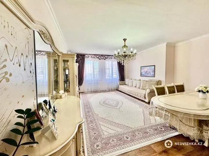 3-комнатная квартира, этаж 17 из 21, 114 м², фотография 5