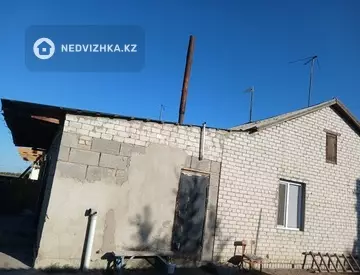 4-комнатная часть дома, 10 соток, 85 м²