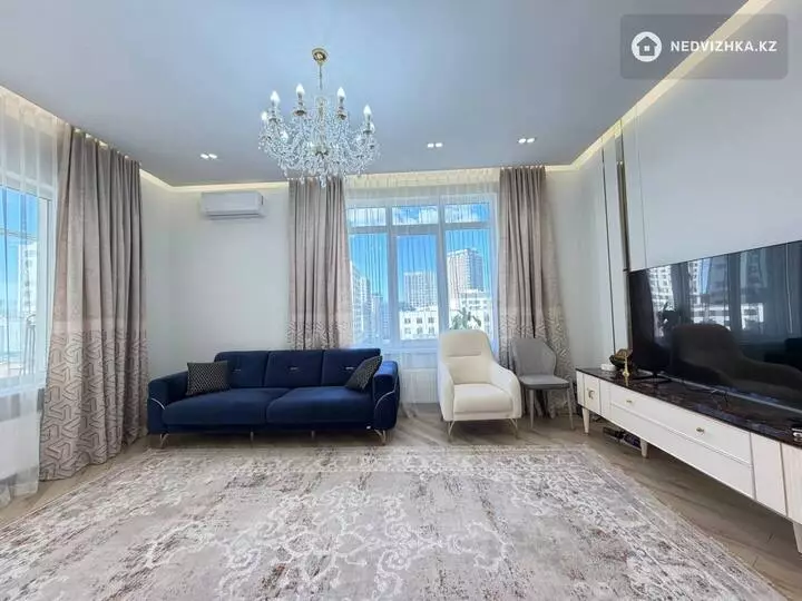 2-комнатная квартира, этаж 10 из 17, 64 м², фотография 2
