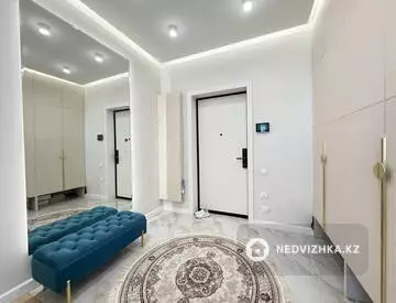 2-комнатная квартира, этаж 10 из 17, 64 м², миниатюра 12