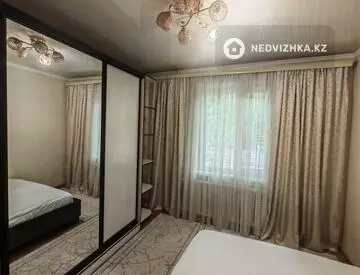4-комнатная квартира, этаж 1 из 5, 56 м², миниатюра 7