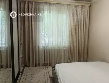4-комнатная квартира, этаж 1 из 5, 56 м², миниатюра 10