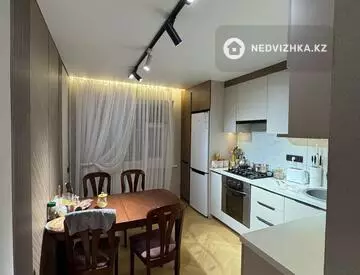 2-комнатная квартира, этаж 1 из 3, 60 м², миниатюра 9