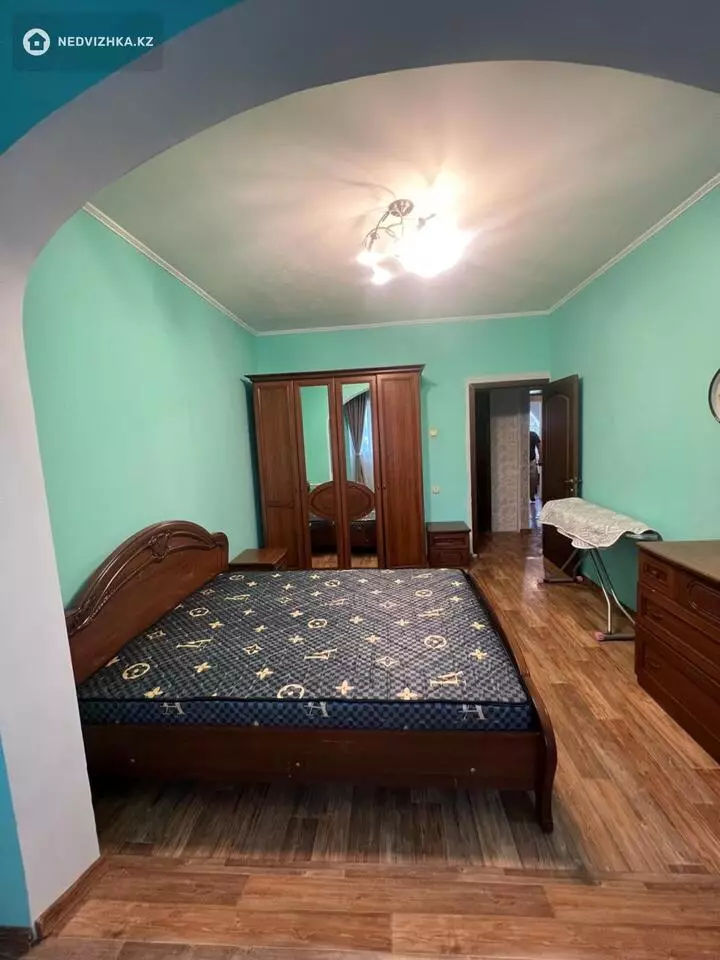 2-комнатная квартира, этаж 7 из 9, 54 м², фотография 2