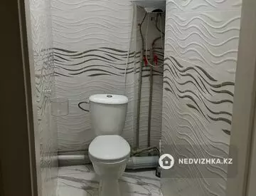 2-комнатная квартира, этаж 1 из 9, 60 м², миниатюра 7