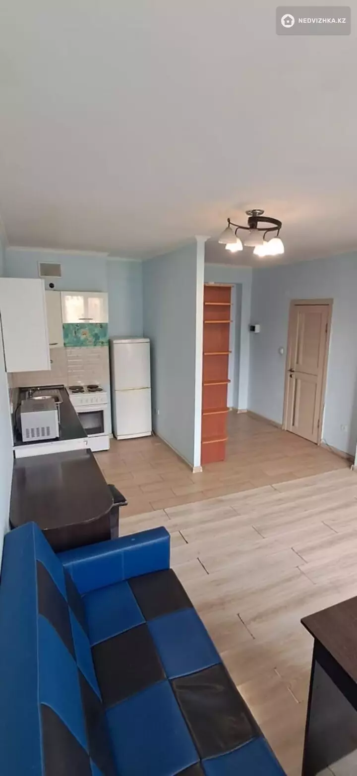 2-комнатная квартира, этаж 7 из 9, 40 м², На длительный срок, фотография 2