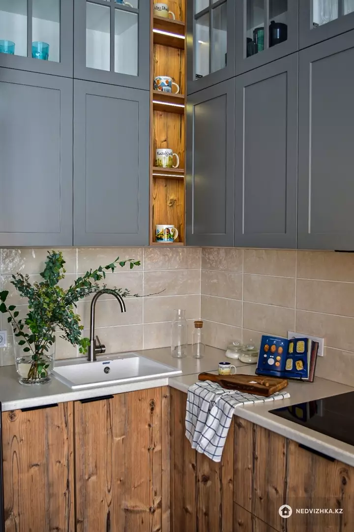 3-комнатная квартира, этаж 1 из 3, 99 м², фотография 3