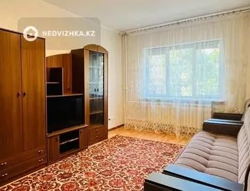 2-комнатная квартира, этаж 3 из 9, 60 м², На длительный срок