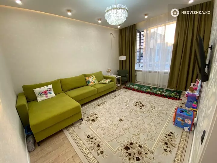 3-комнатная квартира, этаж 9 из 9, 78 м², фотография 3