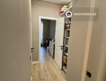3-комнатная квартира, этаж 9 из 9, 78 м²