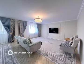 6-комнатная квартира, этаж 8 из 9, 280 м², миниатюра 6
