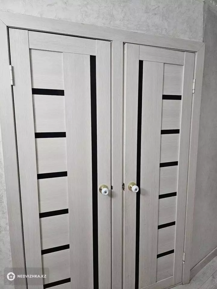 2-комнатная квартира, этаж 2 из 4, 46 м², фотография 3