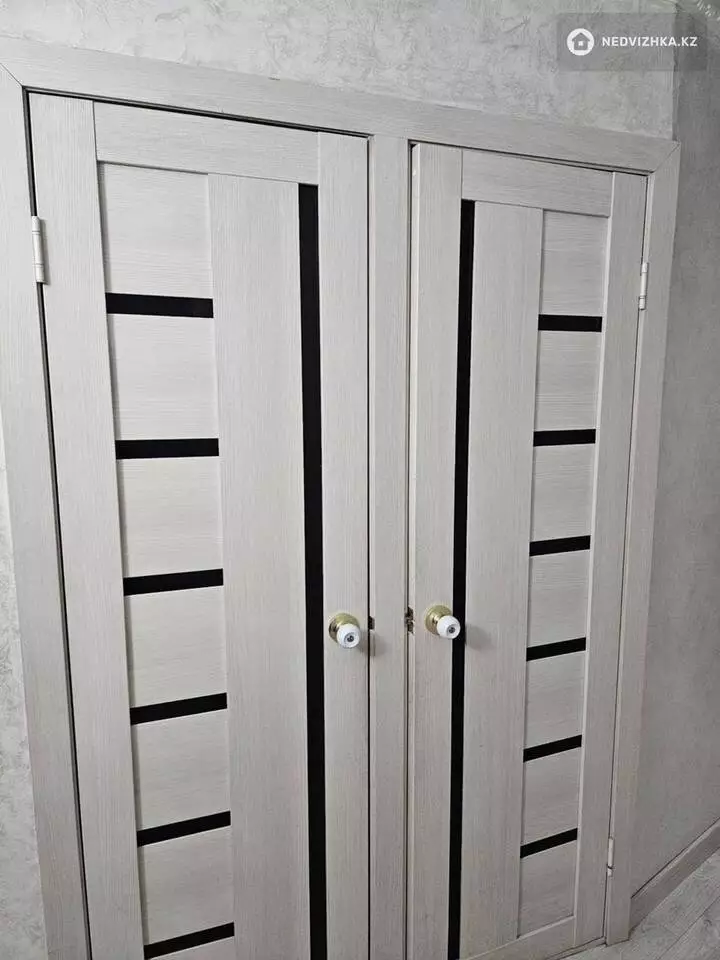 2-комнатная квартира, этаж 2 из 5, 46 м², фотография 3