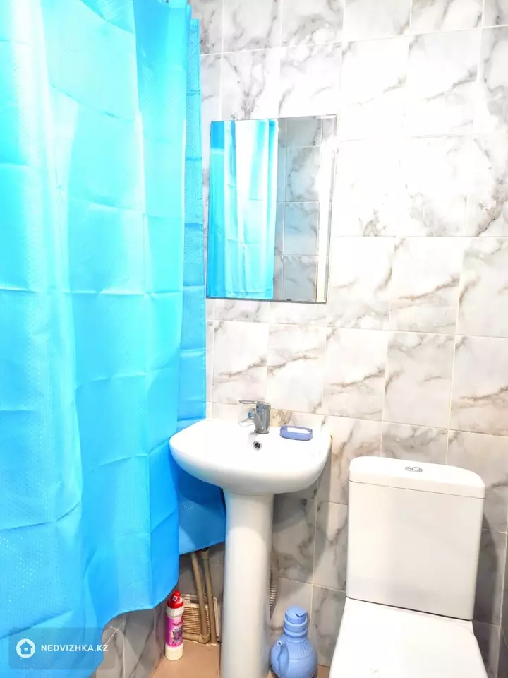 1-комнатная квартира, этаж 5 из 9, 30 м², Посуточно, фотография 5