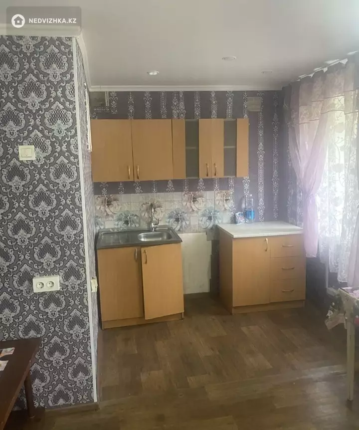 1-комнатная квартира, этаж 3 из 9, 40 м², фотография 4