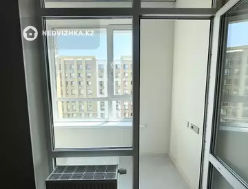 2-комнатная квартира, этаж 10 из 12, 47 м², миниатюра 5