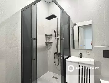 2-комнатная квартира, этаж 10 из 12, 47 м², миниатюра 12