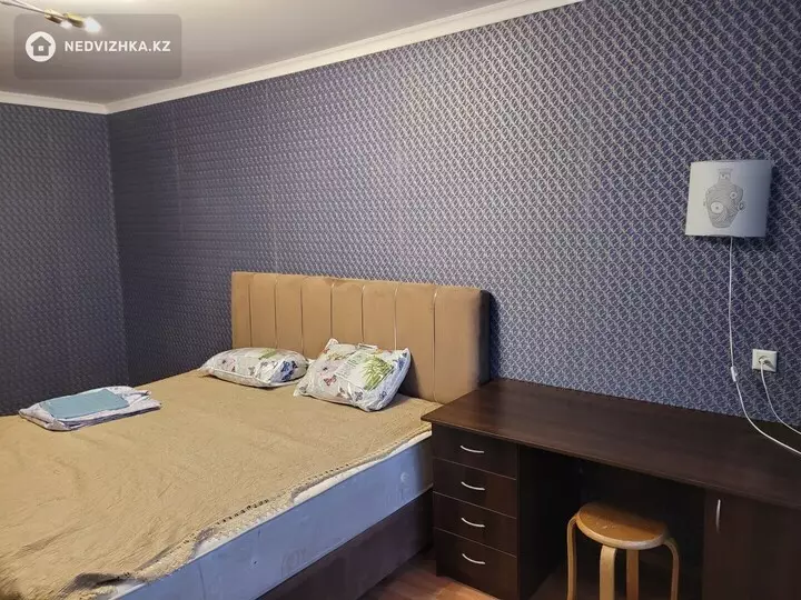 3-комнатная квартира, этаж 2 из 3, 78 м², На длительный срок, фотография 5