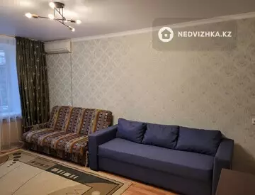 3-комнатная квартира, этаж 2 из 3, 78 м², На длительный срок, миниатюра 6