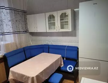 3-комнатная квартира, этаж 2 из 3, 78 м², На длительный срок, миниатюра 9