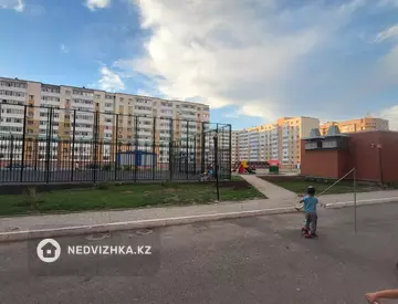 1-комнатная квартира, этаж 12 из 16, 44 м², миниатюра 2