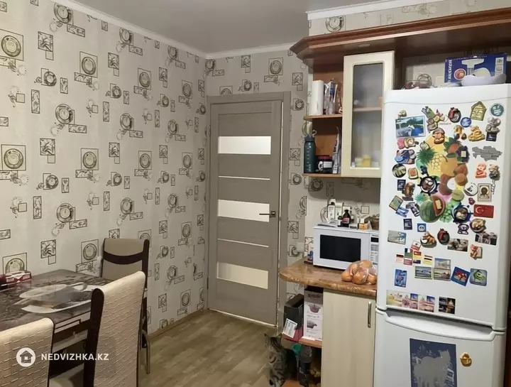 2-комнатная квартира, этаж 5 из 5, 67 м², фотография 2