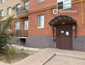 2-комнатная квартира, этаж 1 из 5, 38 м²