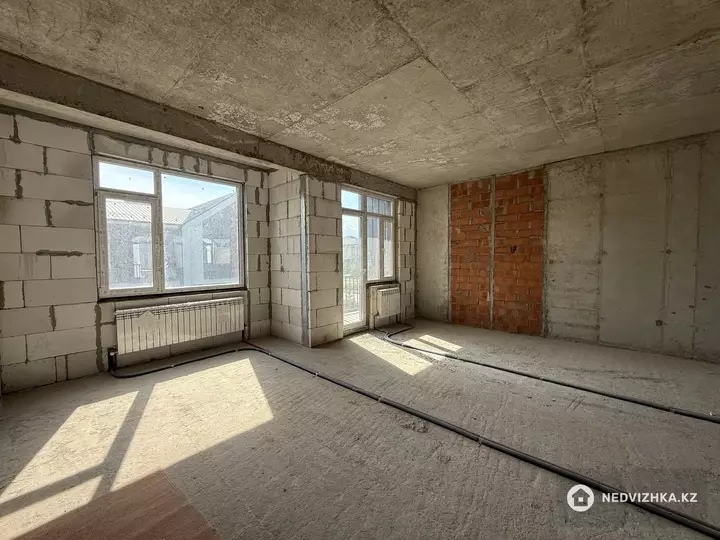 4-комнатный дом, 2 соток, 144 м², фотография 4