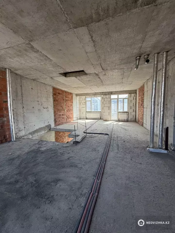 4-комнатный дом, 2 соток, 144 м², фотография 5
