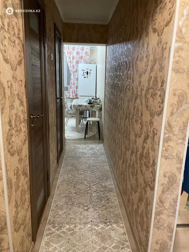 3-комнатная квартира, этаж 2 из 2, 72 м², фотография 3