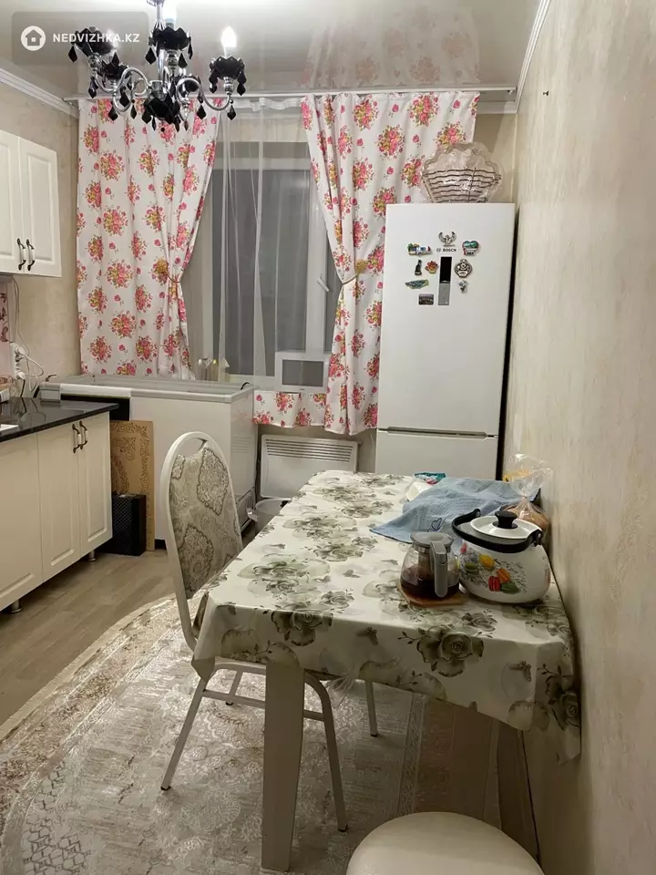 3-комнатная квартира, этаж 2 из 2, 72 м², фотография 4