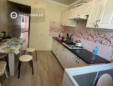 3-комнатная квартира, этаж 2 из 2, 72 м², миниатюра 11