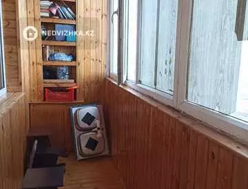 2-комнатная квартира, этаж 10 из 12, 72 м², миниатюра 1
